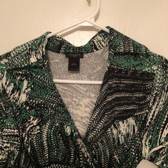 Ann Taylor Wrap Style Dress - Picture 4 of 4